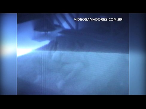 ❤️ Marido filma esposa fodendo o vizinho e descobre que ele é um cornudo Sexo em porno pt-br.xxxnd-com.ru